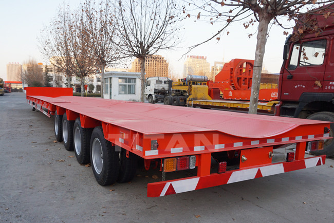 wind tower trailer for transper wind tower section.jpg