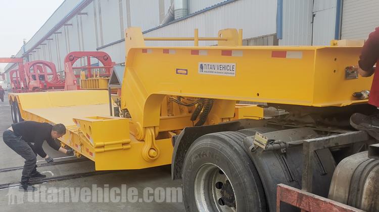 2 Axle 40 Ton Detachable Gooseneck Trailer In Guinea Conakry